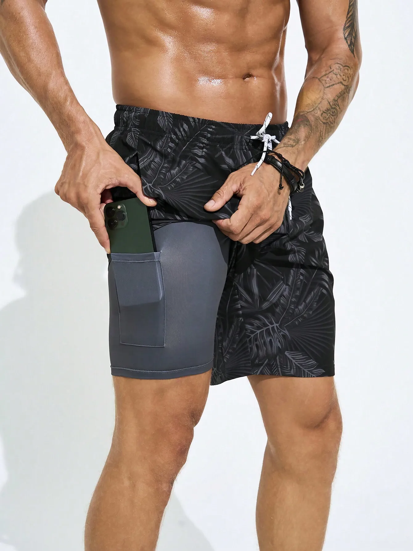 Bamboo Fiber Trunk - Men's Casual Printed Drawstring Beach Shorts